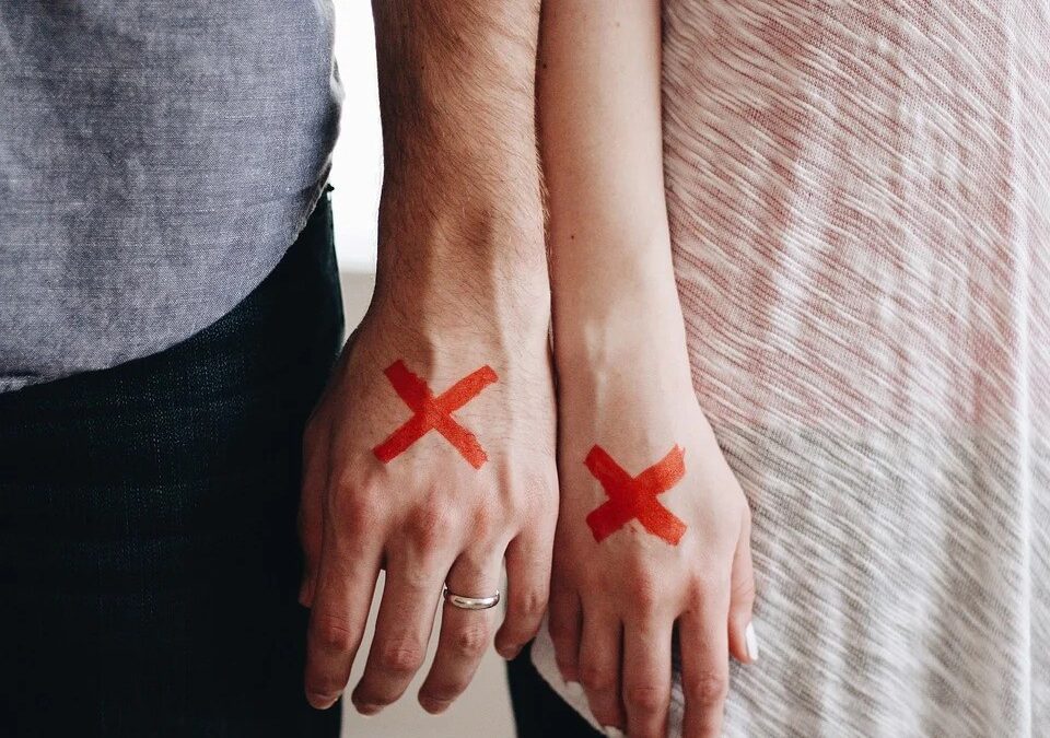 7 Comments to Avoid When your Friend is Divorcing a Narcissist